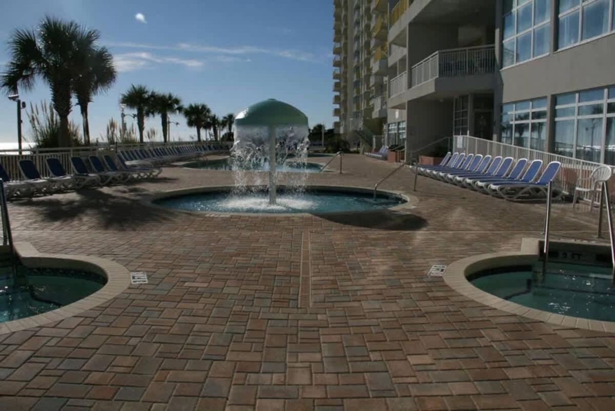 *Wonderful Amenities*Queen Beds * Pools & More*C50 Myrtle Beach Bagian luar foto
