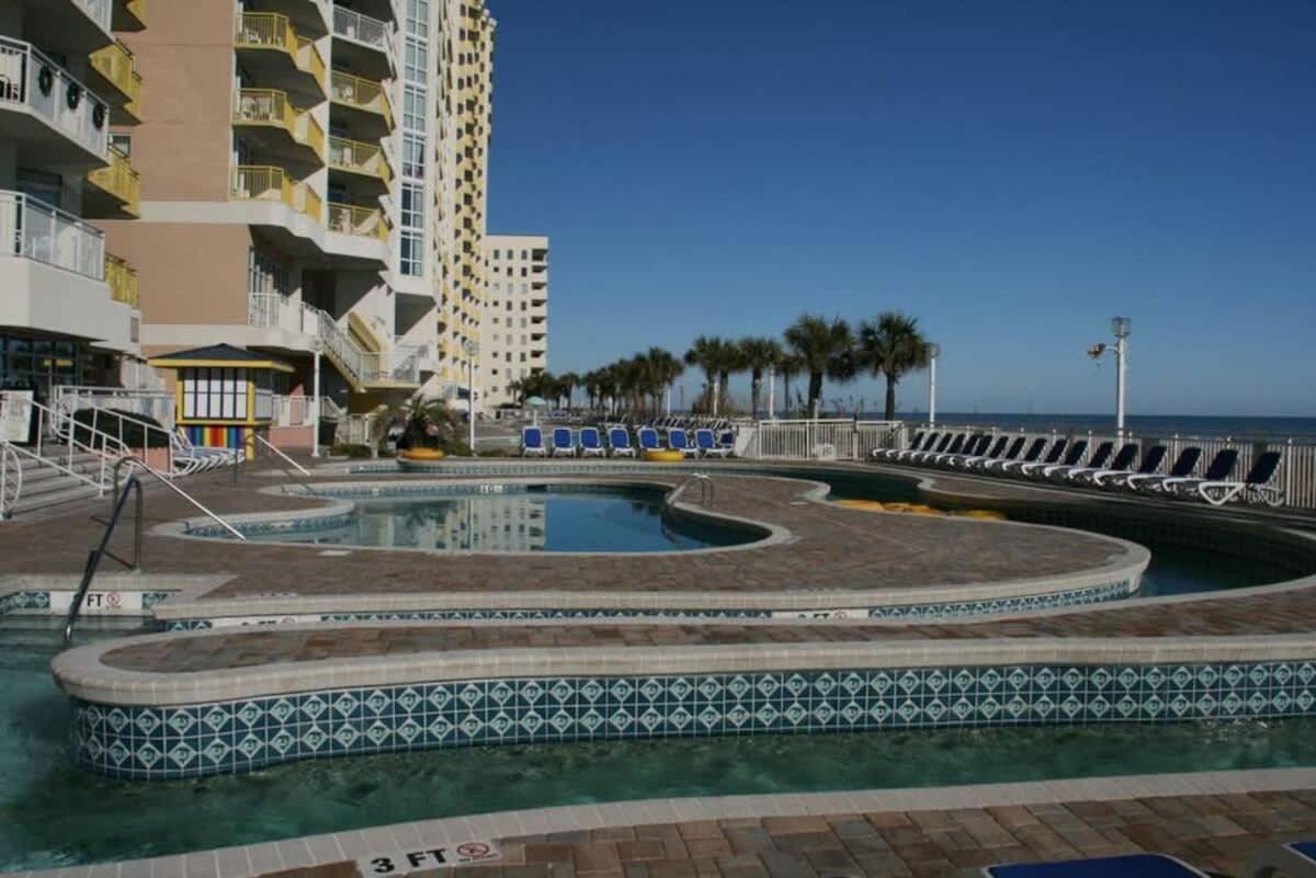 *Wonderful Amenities*Queen Beds * Pools & More*C50 Myrtle Beach Bagian luar foto